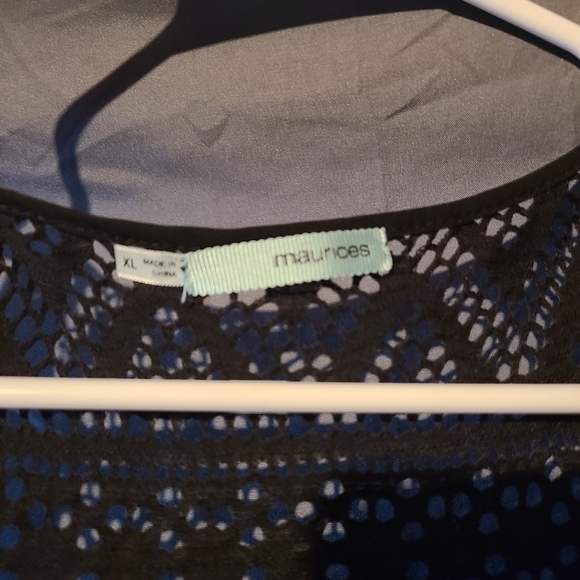 Sleeveless dress - Picture 2 of 2